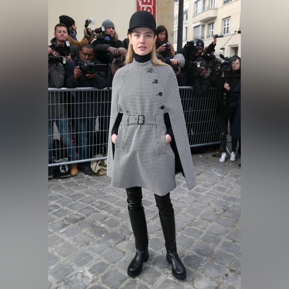 Christian Dior Haute Couture houndstooth cape dress FR40 - Picture 3 of 7